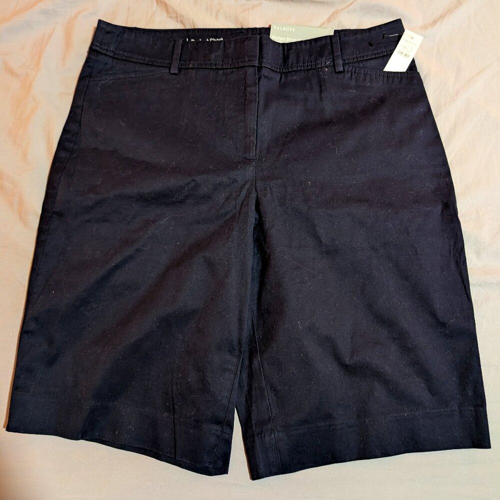 Talbots Perfect Short - Size 10 - 10" inseam - Navy - NWT